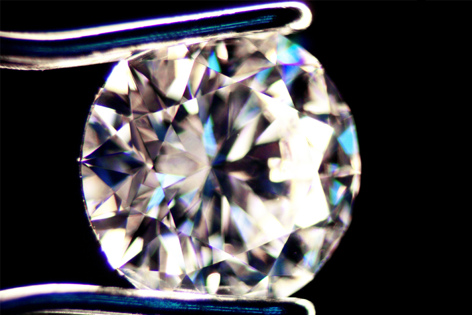 未來鑽石、天然鑽石與其它仿品比較